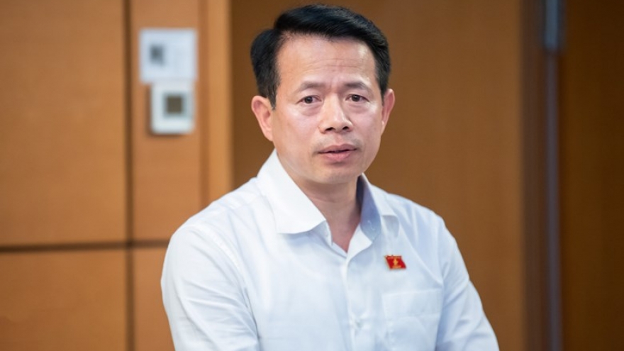ĐBQH: “Lãnh đạo cấp xã kiêm nhiệm cơ quan chuyên môn để gần dân, sát dân”